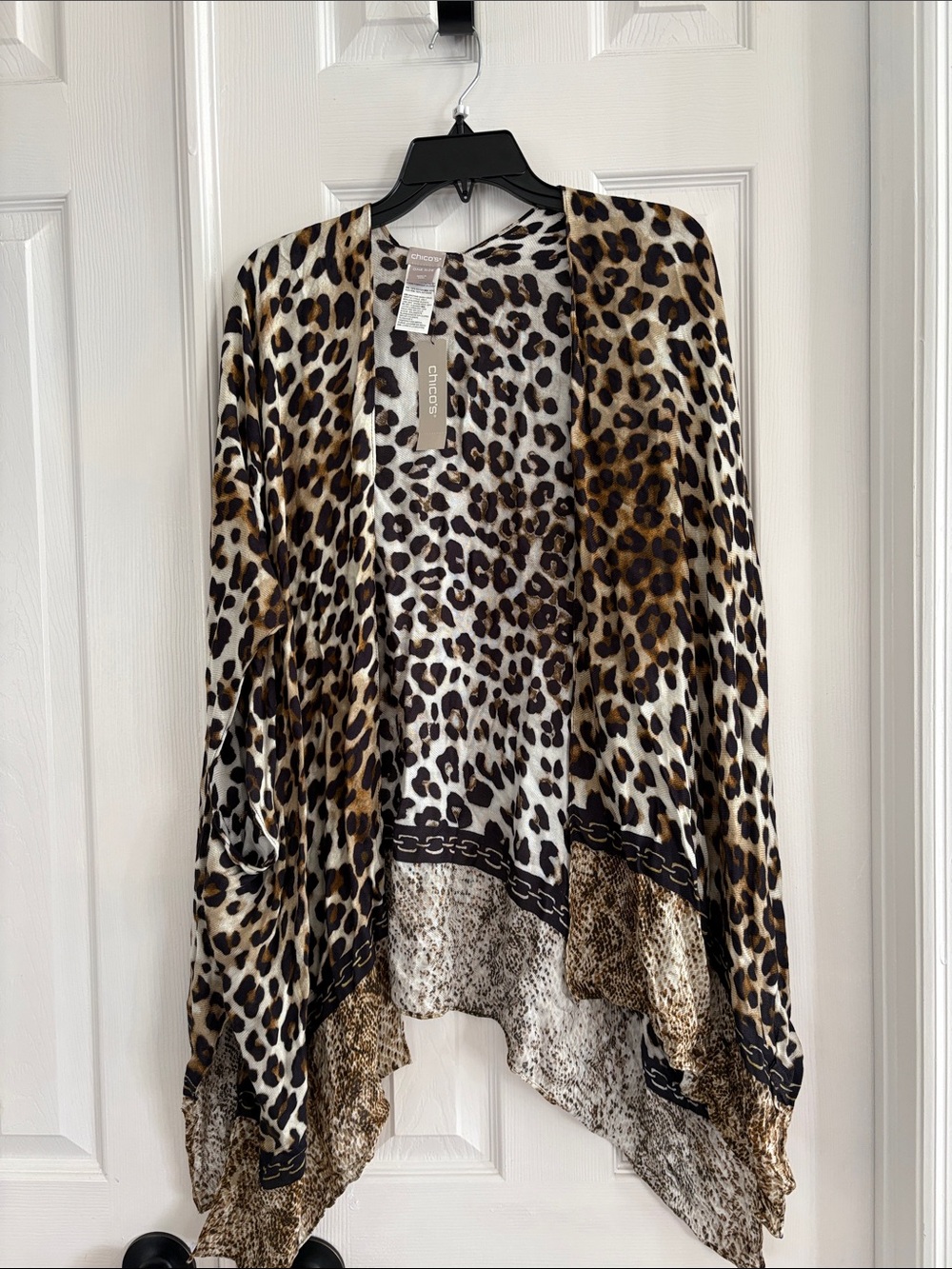 Chico's Women's Leopard Fusion Ruana One Size Kimono Pullover blouse NWT
